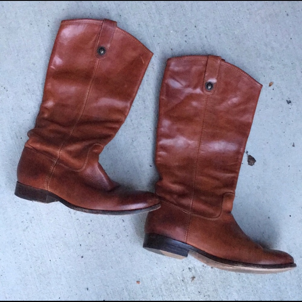 Frye Melissa pull on side button boots